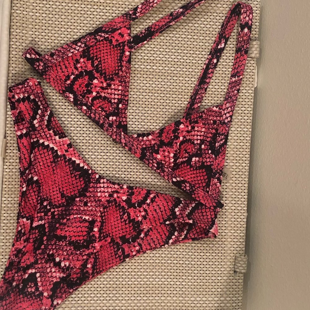 Zaful Pink Snakeskin Bikini